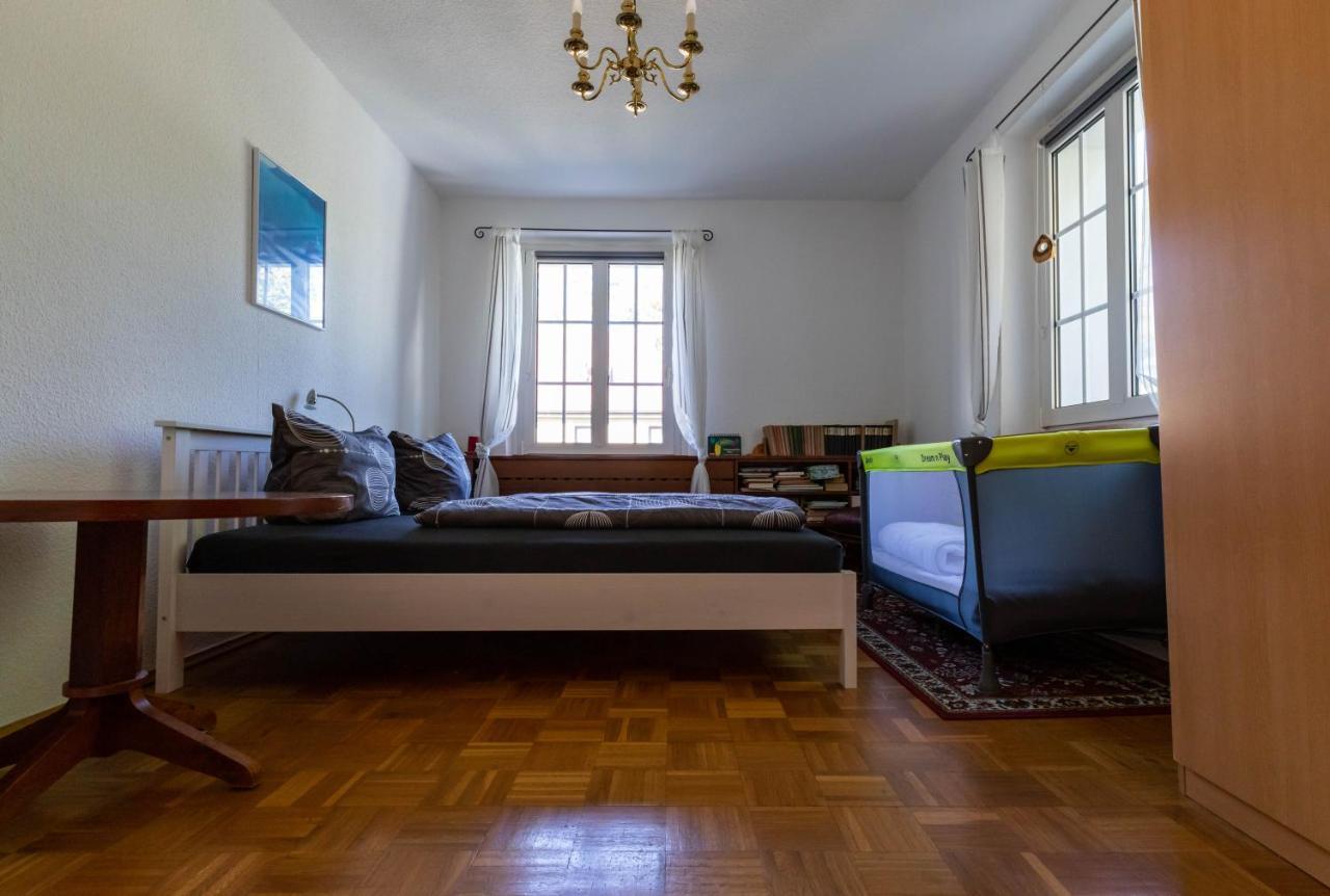 Theo 109 Apartment